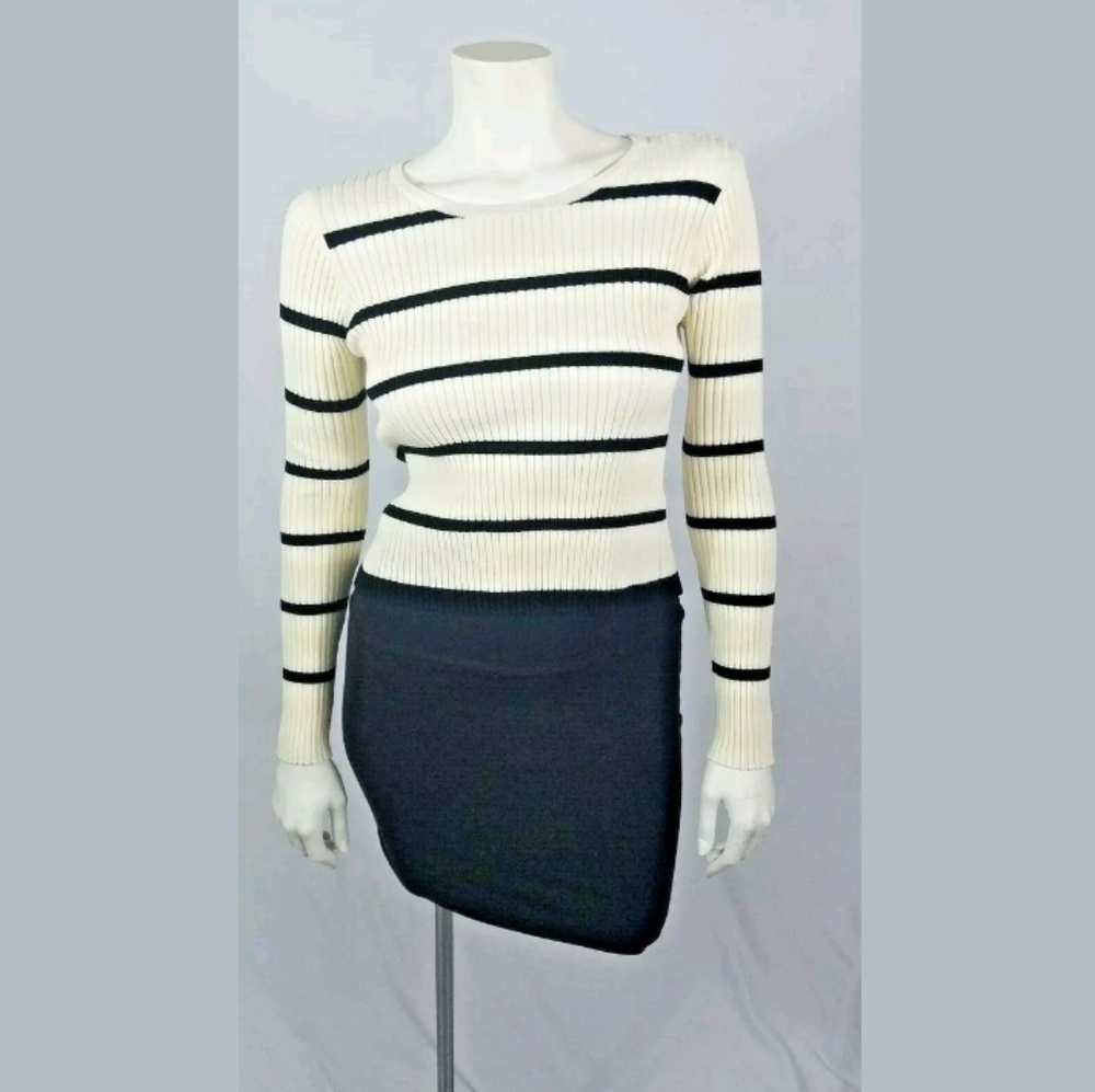 Zara long sleeve knit cut out back knit shirt lg